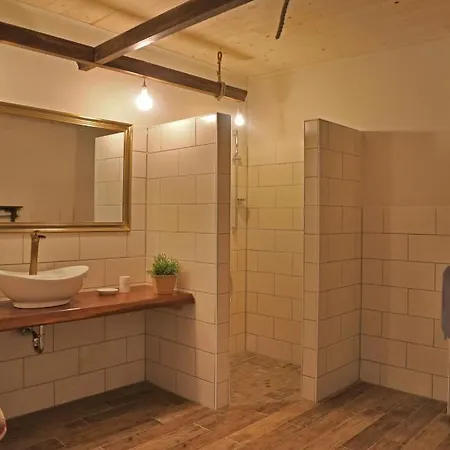 Ferienhaus Rotdorn - Haus Sued *